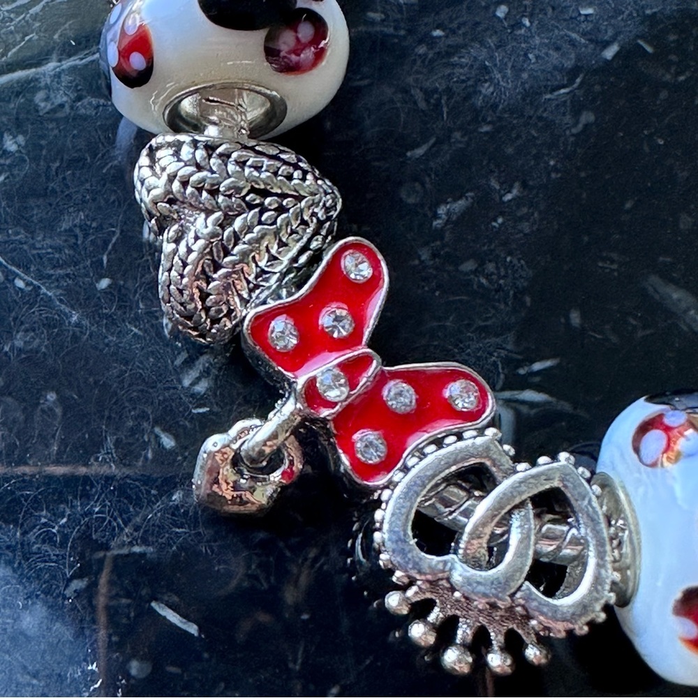 MICKEY & MINNIE  LOVE YOU Charms GIFT  Bracelet With Free Gift Box - Picture 3 of 9